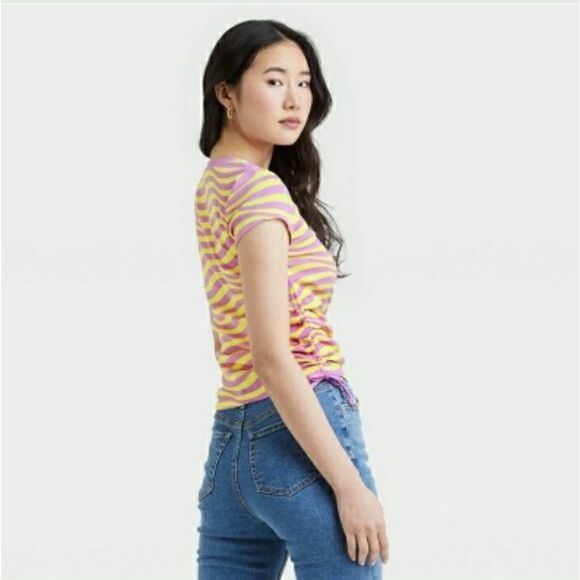 Lisa Simpson Top - Picture 2 of 8